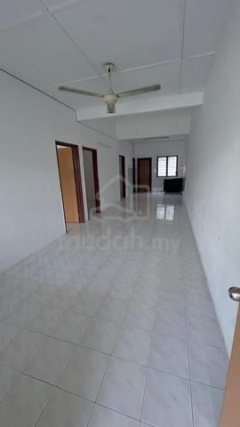Taman Kota Perdana @ Seri Kembangan KP3 Single Storey Terrace House 1