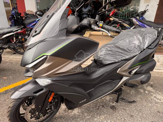kymco xciting 400i - photo 9 of 10