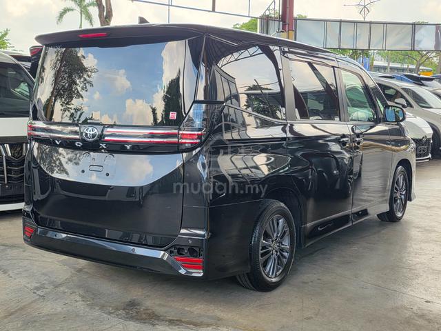 2022 Toyota VOXY 2.0 S-G (A) 8-SEATER - 4