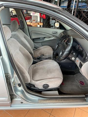 2001 Nissan SENTRA 1.6 L (A) - 5
