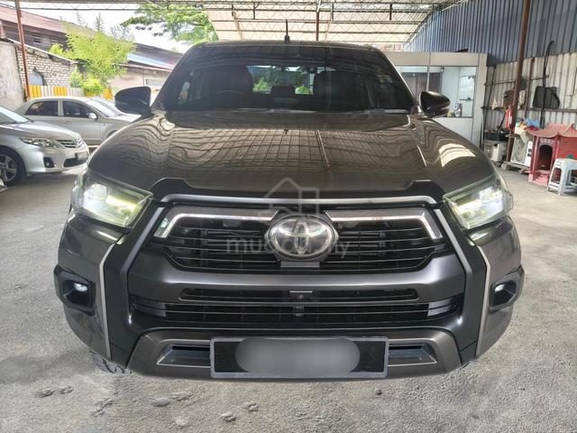 2020 Toyota HILUX 2.8 BLACK EDITION (A) - 3