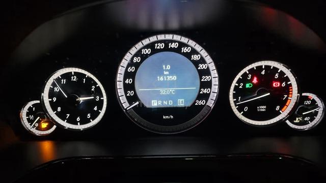 2011/2013 Mercedes Benz E250 CGI BlueEFCY JAP SPEC - 3