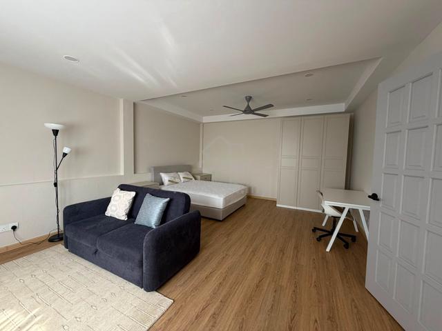 premium room rental apartment at Jln Abell 1