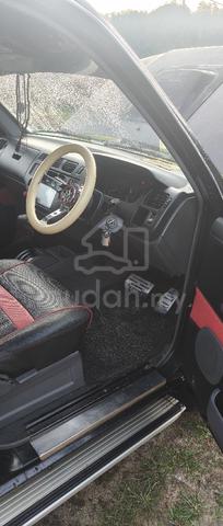 2000 Toyota UNSER 1.8 GLI (A) - 4