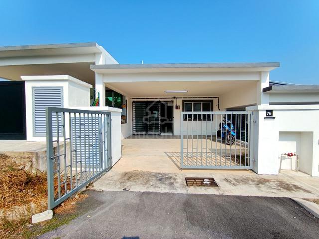 Single Storey Terrace Taman Cempaka Perdana, Senawang 1