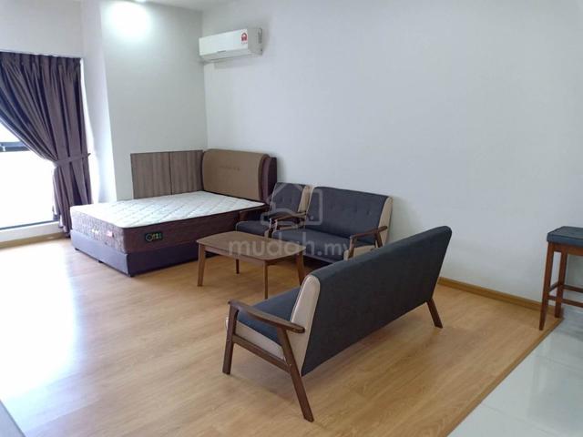 Bay Point @ Country Garden Danga Bay 1