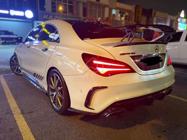 2017 Mercedes Benz CLA45 AMG 4MATIC (CBU) 2.0 - 2