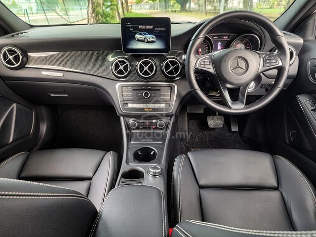 REG 2019 MERCEDES GLA200 AMG (A)New Facelift Local - 5