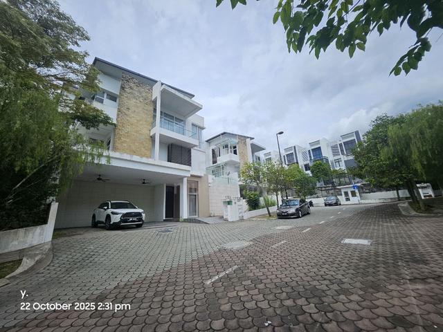 3 Storey Bungalow Sunway Rydgeway, Taman Melawati, KL 1