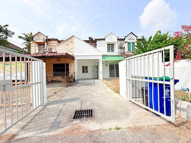 CHEAPEST NEWLY PAINTED 2 Storey Taman Subang Mewah USJ1 Subang Jaya 1