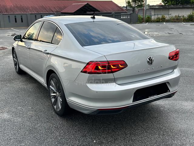 2022 Volkswagen PASSAT 2.0 ✅ Low Mileage 57k KM ✅ - 4