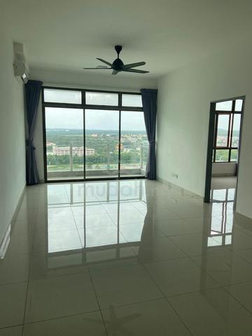Parc Regency 1