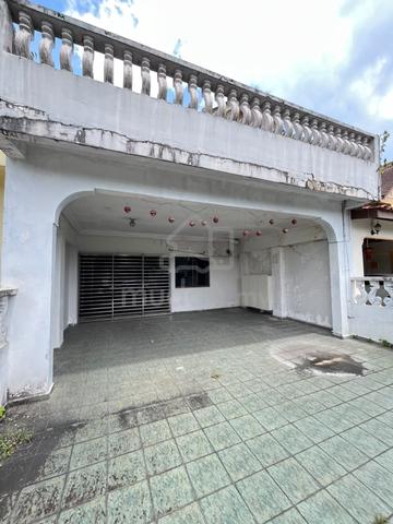 1.5 Storey Terrace House @ Bukit Jaya, Jalan Denai, ulu tiram 1