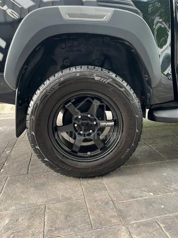 2023 Toyota HILUX 2.8 ROGUE (A) - 5