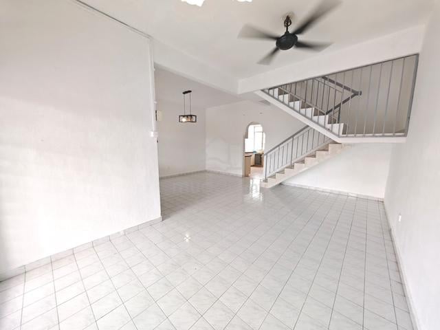 puteri wangsa/ulu tiram 538000 1