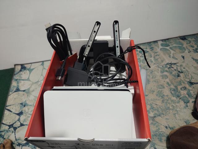 Carousel Image