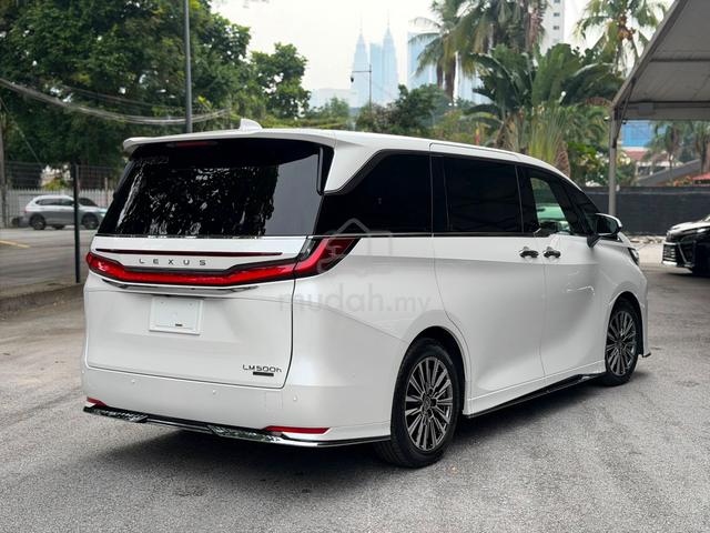 2025 Lexus LM 500H VERSION L (6 SEATER) LM500H - 2