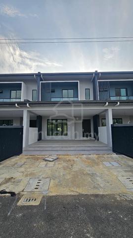 House For Sale Ava Gold at Jln Kung Phin Double Storey Intermediate L 1