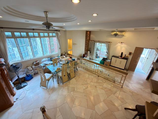 Island Glades Jalan Delima Luxury Renovated Intermidiate Corner Terrac 1