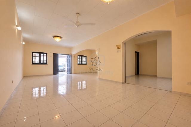 Rare Landed Gem @ Lilitan Hargreaves|5100sqft Land|Ideal for Upgrade 1