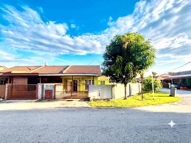 Cornerlot Facing Padang Teres Setingkat Taman Bukit Rambai Jaya Melaka 1