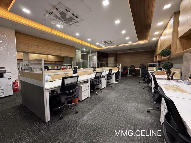 Fully Furnished Renovated The Landmark Bukit Tinggi 2 Klang Office 1