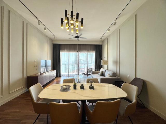 Straits Residences @ Seri Tanjung Pinang 1