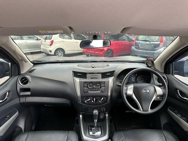 2019 Nissan NAVARA 4WD 2.5 SE (BLACK SERIES) (A) - 5