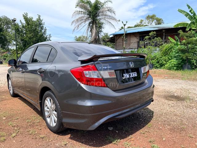 Honda CIVIC 1.8 S FB Modulo(A)-13 - 1