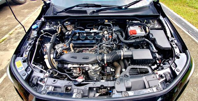 Sep 2023 Honda CIVIC 1.5 V Turbo MY22 FE (A) - 4