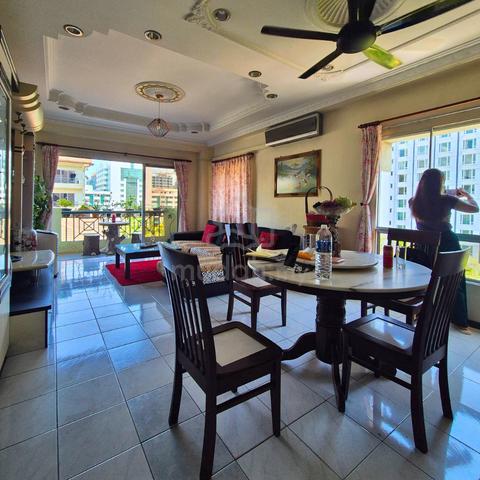Api-Api Apartment 1