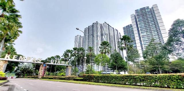 D'Summit Residences 1