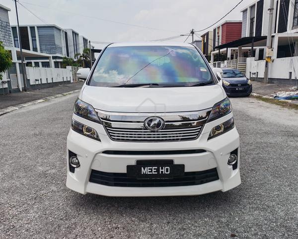 2014 Toyota VELLFIRE 2.4 Z GOLDEN EYES like new - 4