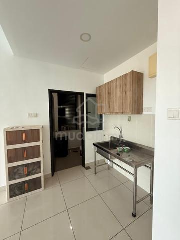 Kiara Plaza 1