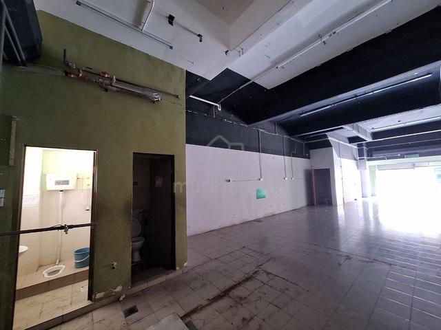 Ground Floor Shop @ Bandar Sungai Long Cheras For Rent 1
