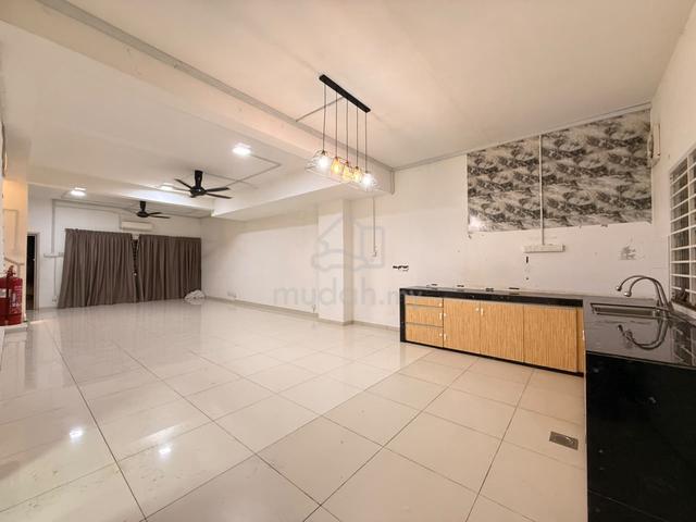 Double Storey Terrace Casa Green, Cybersouth, Dengkil 1