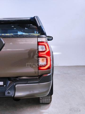 2021 Toyota HILUX 2.8 ROGUE FACELIFT 💯 Full Loan - 5