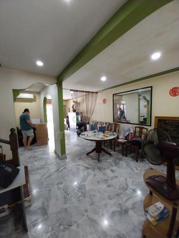 Putra Heights Section 8 - Double Sty House 22X75 For Sale 4