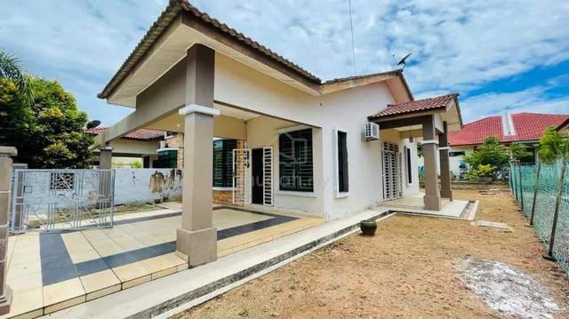 Semi D Taman Tanjung Minyak Jaya 1