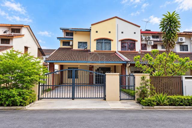 End Lot Open Facing ❤️ 2 Storey Terrace House Bandar Sunway PJS 9 1