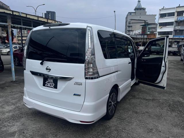 2016 Nissan SERENA 2.0 S-HYBRID HIGHWAY STAR - 4
