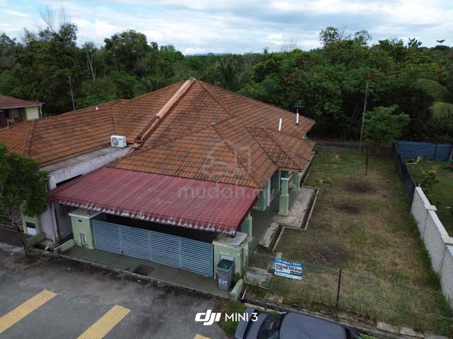 Semi D Setingkat Desa Pinggiran Bayu Mantin Tanah Luas | FREEHOLD 1