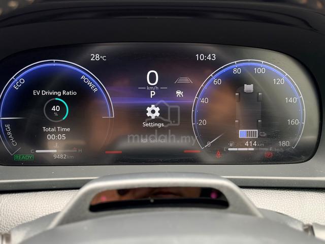 2024 Toyota Crown Sport Z 2.5L - 4