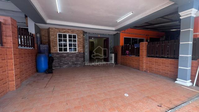 Renovated*  Double Storey Terrace Taman Sri Haneco 1