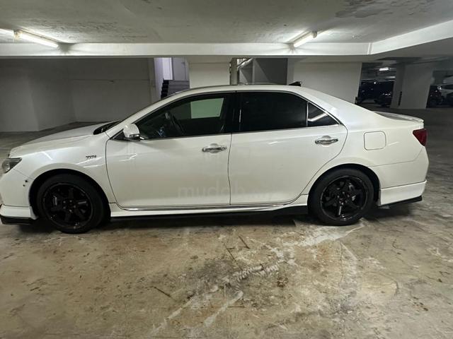 2015 Toyota CAMRY 2.0 G (A) - 2