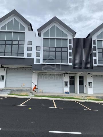Bandar Bistari Perdana, Medirin East, Pasir Gudang, Double Storey Shop 1