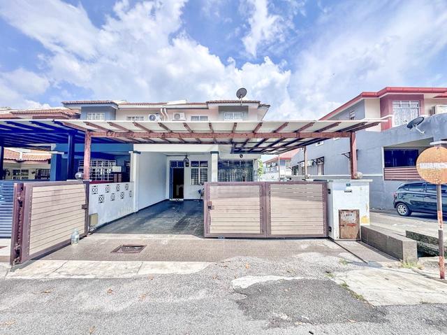 END LOT 2 Storey Terrace Taman Mawar 2, Bandar Baru Salak Tinggi 1