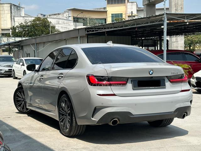 2022 Bmw 330i M Sport 2.0L Under Warranty Til 2027 - 2