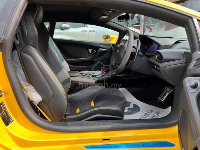 2019 Lamborghini Huracan 5.2 EVO LP640-4 Yellow - 2