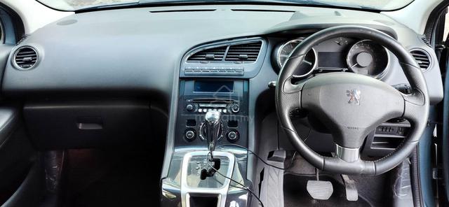 Peugeot 5008 1.6(A)TURBO PREMIUM EDI*7SEAT*MIL80K - 3